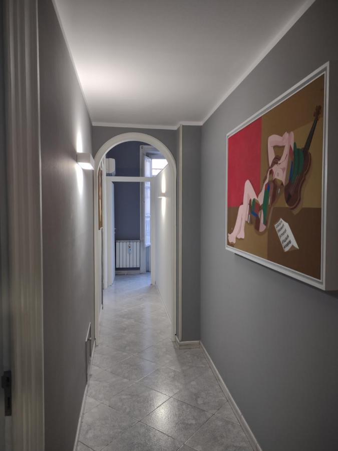 Central Apartment A Due Passi Dal Porto 팔레르모 외부 사진