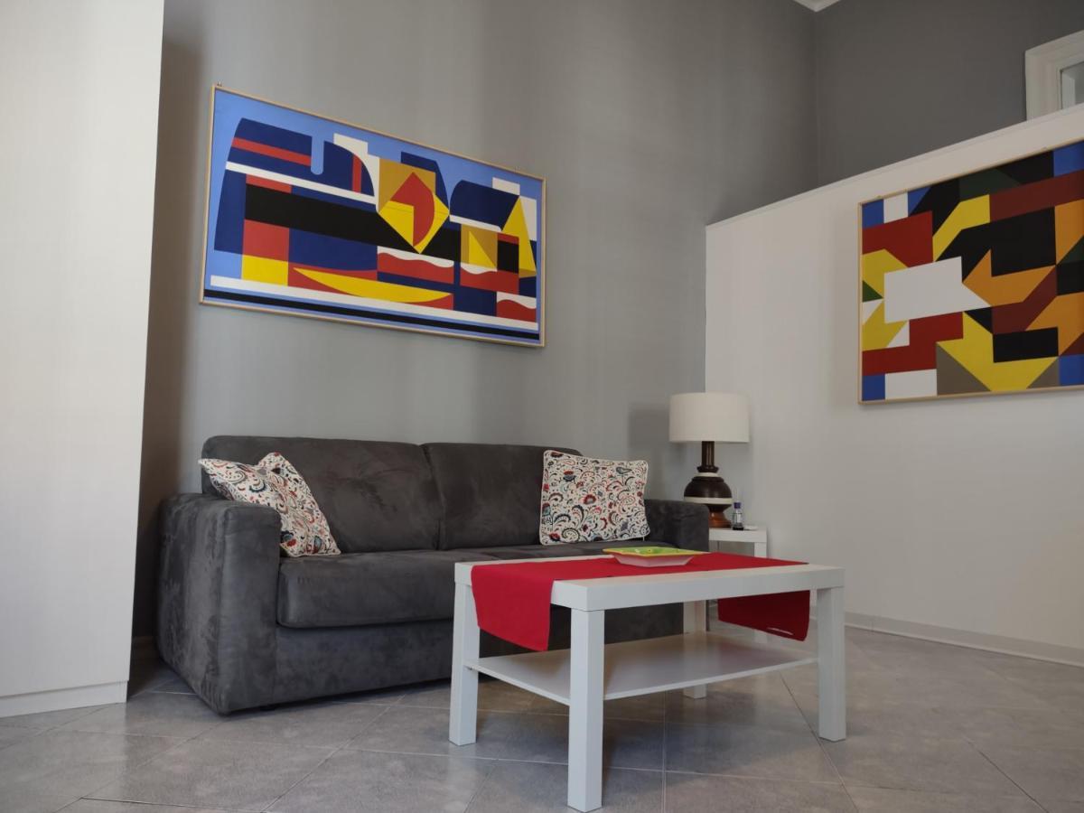 Central Apartment A Due Passi Dal Porto 팔레르모 외부 사진