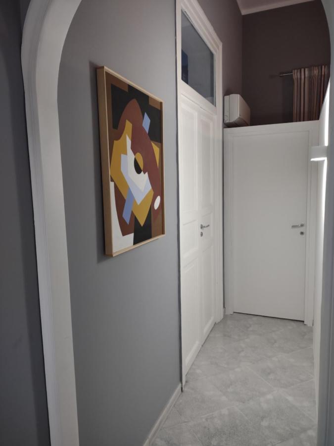 Central Apartment A Due Passi Dal Porto 팔레르모 외부 사진